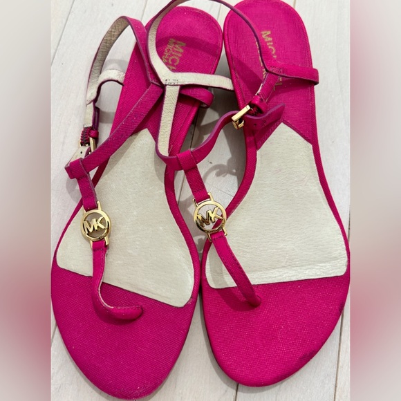 Michael Kors low wedge sandal   EUC - Picture 1 of 5